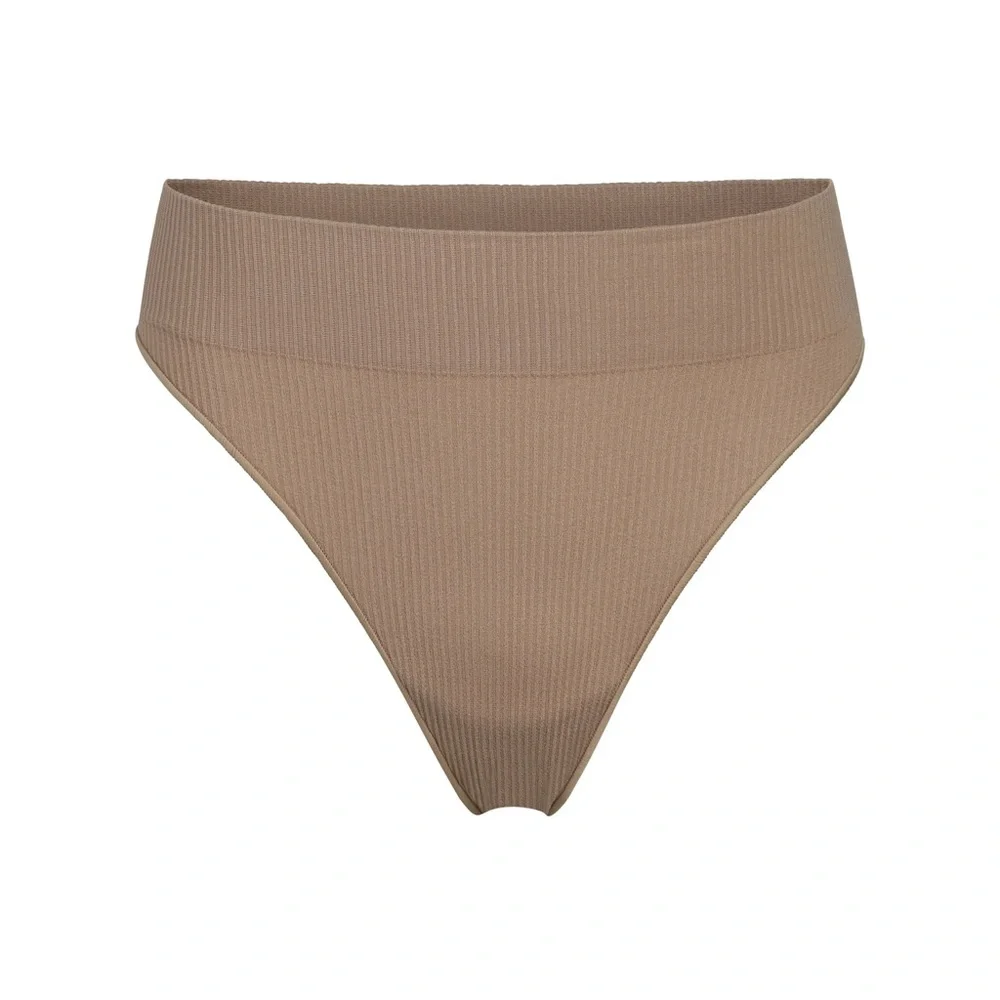 Skims Stretch Rib Set - Picture 2 of 4